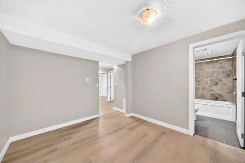 2515 62 Street Ne, Calgary, AB 