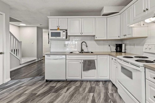 6219 18A Street Se, Calgary, AB 