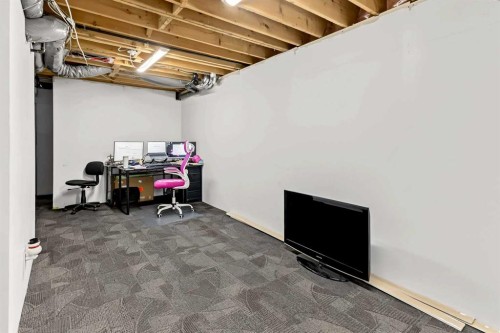 6219 18A Street Se, Calgary, AB 