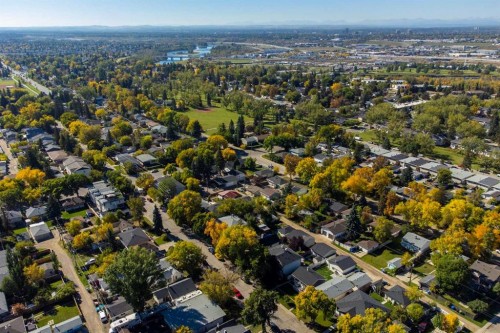 6219 18A Street Se, Calgary, AB 