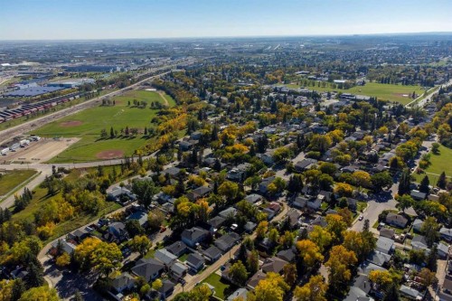 6219 18A Street Se, Calgary, AB 