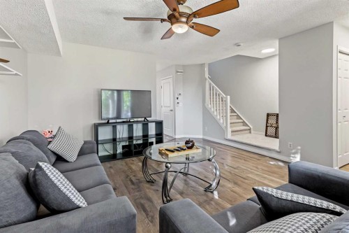 6219 18A Street Se, Calgary, AB 