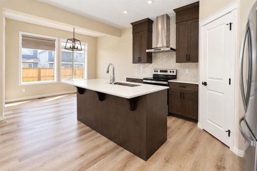 56 Corner Glen Green Ne, Calgary, AB 