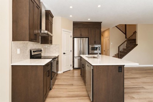 56 Corner Glen Green Ne, Calgary, AB 
