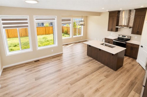 56 Corner Glen Green Ne, Calgary, AB 