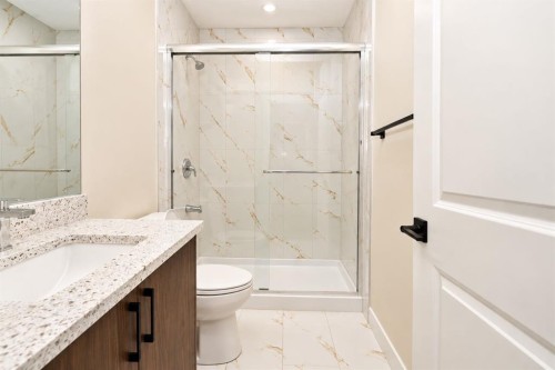 56 Corner Glen Green Ne, Calgary, AB 