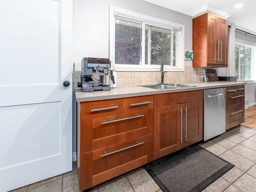 44 Winchester Crescent Sw, Calgary, AB 