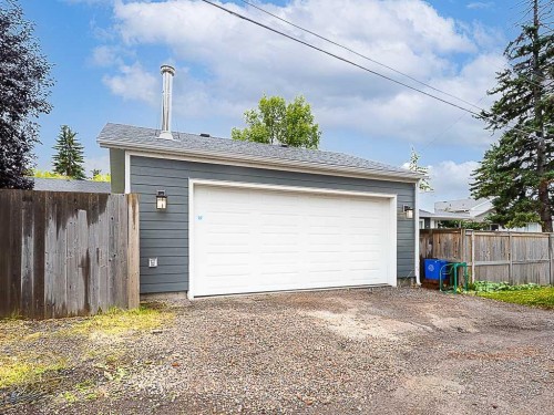 44 Winchester Crescent Sw, Calgary, AB 