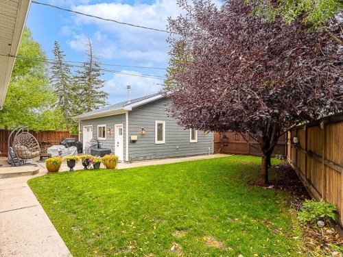 44 Winchester Crescent Sw, Calgary, AB 