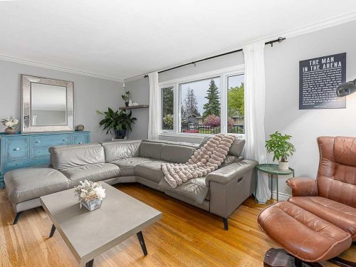 44 Winchester Crescent Sw, Calgary, AB 
