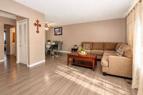 3341 Doverthorn Road Se, Calgary, AB 