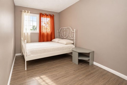 3341 Doverthorn Road Se, Calgary, AB 