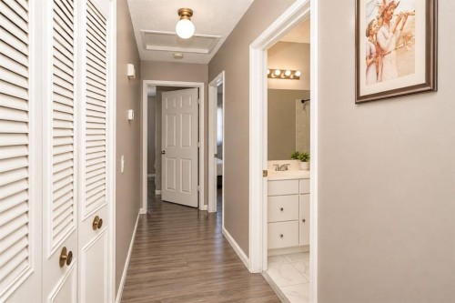 3341 Doverthorn Road Se, Calgary, AB 