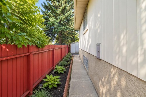 3341 Doverthorn Road Se, Calgary, AB 