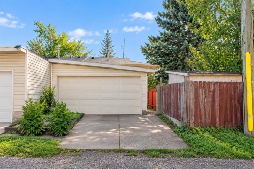 3341 Doverthorn Road Se, Calgary, AB 