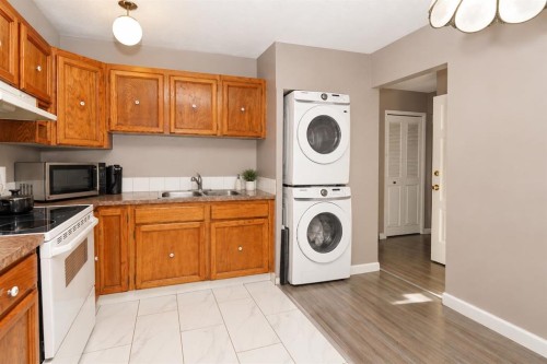 3341 Doverthorn Road Se, Calgary, AB 