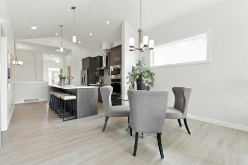 32 Clearview Gardens, Chestermere, AB 