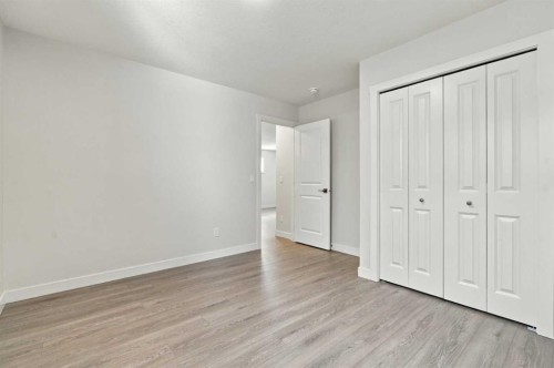 32 Clearview Gardens, Chestermere, AB 