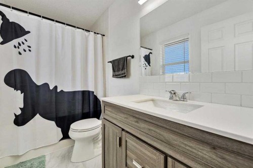 128 Weston Manor Sw, Calgary, AB 