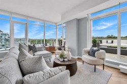 602-138 Waterfront Court SW Calgary, AB T2P 1L1