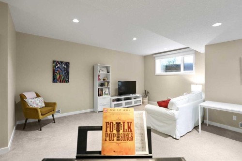 3334 42 Street Sw, Calgary, AB 