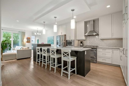 3334 42 Street Sw, Calgary, AB 