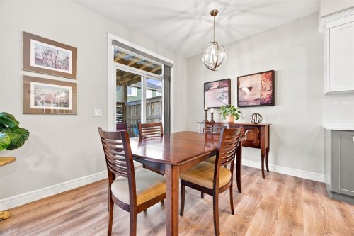 75 Sundown Close, Cochrane, AB 