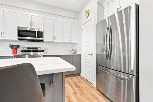 75 Sundown Close, Cochrane, AB 