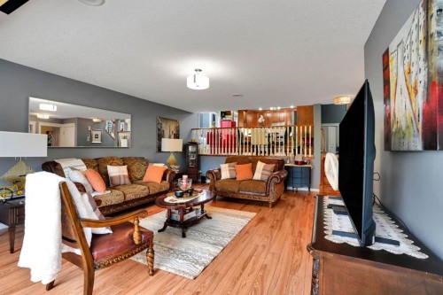 54 Royal Crest Way Nw, Calgary, AB 