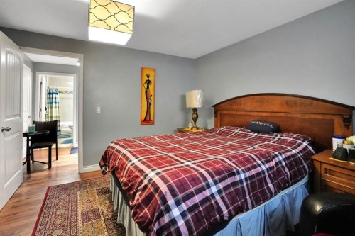 54 Royal Crest Way Nw, Calgary, AB 