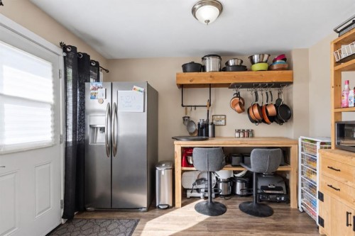 3103 41 Street Sw, Calgary, AB 