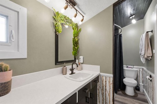3103 41 Street Sw, Calgary, AB 