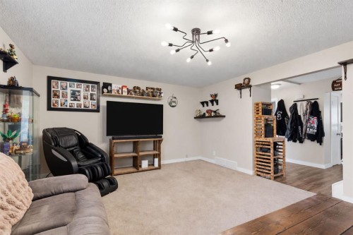 3103 41 Street Sw, Calgary, AB 