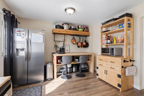 3103 41 Street Sw, Calgary, AB 