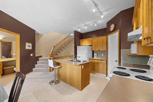 36 Hamptons Link Nw, Calgary, AB 