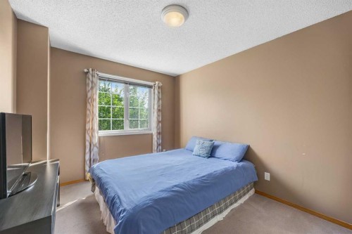 36 Hamptons Link Nw, Calgary, AB 