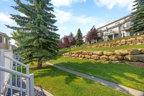36 Hamptons Link Nw, Calgary, AB 