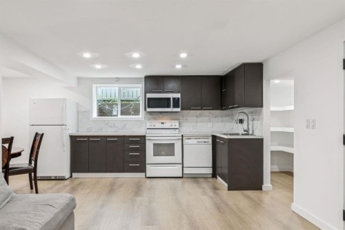 3812 3 Avenue Sw, Calgary, AB 