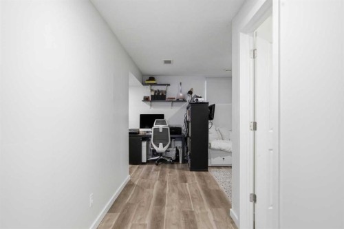406 Masters Road Se, Calgary, AB 