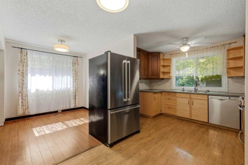 944 Canna Crescent Sw, Calgary, AB 
