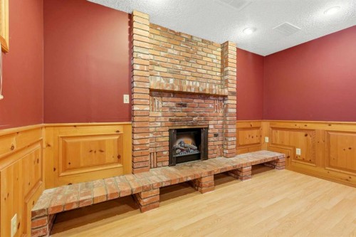 944 Canna Crescent Sw, Calgary, AB 