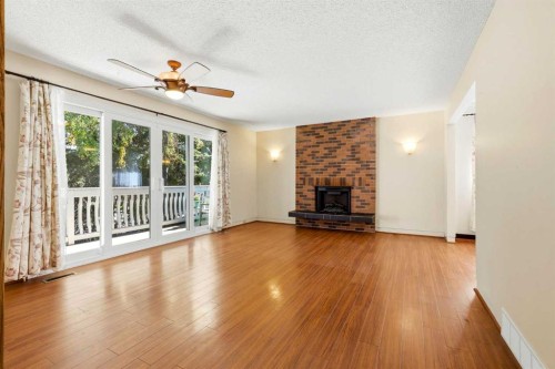 944 Canna Crescent Sw, Calgary, AB 