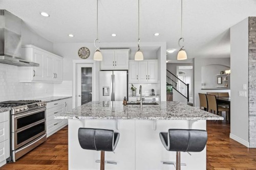 127 Marquis Grove Se, Calgary, AB 