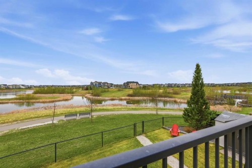 127 Marquis Grove Se, Calgary, AB 