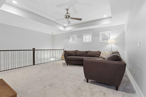 127 Marquis Grove Se, Calgary, AB 