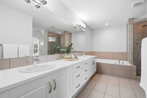 127 Marquis Grove Se, Calgary, AB 