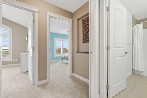 127 Marquis Grove Se, Calgary, AB 