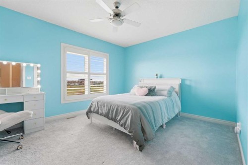 127 Marquis Grove Se, Calgary, AB 