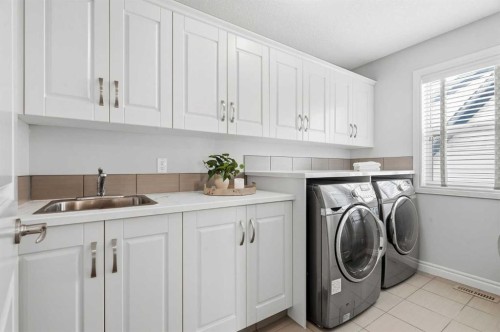 127 Marquis Grove Se, Calgary, AB 