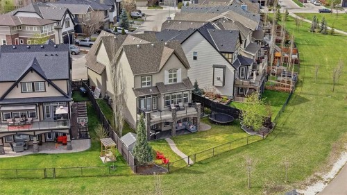 127 Marquis Grove Se, Calgary, AB 